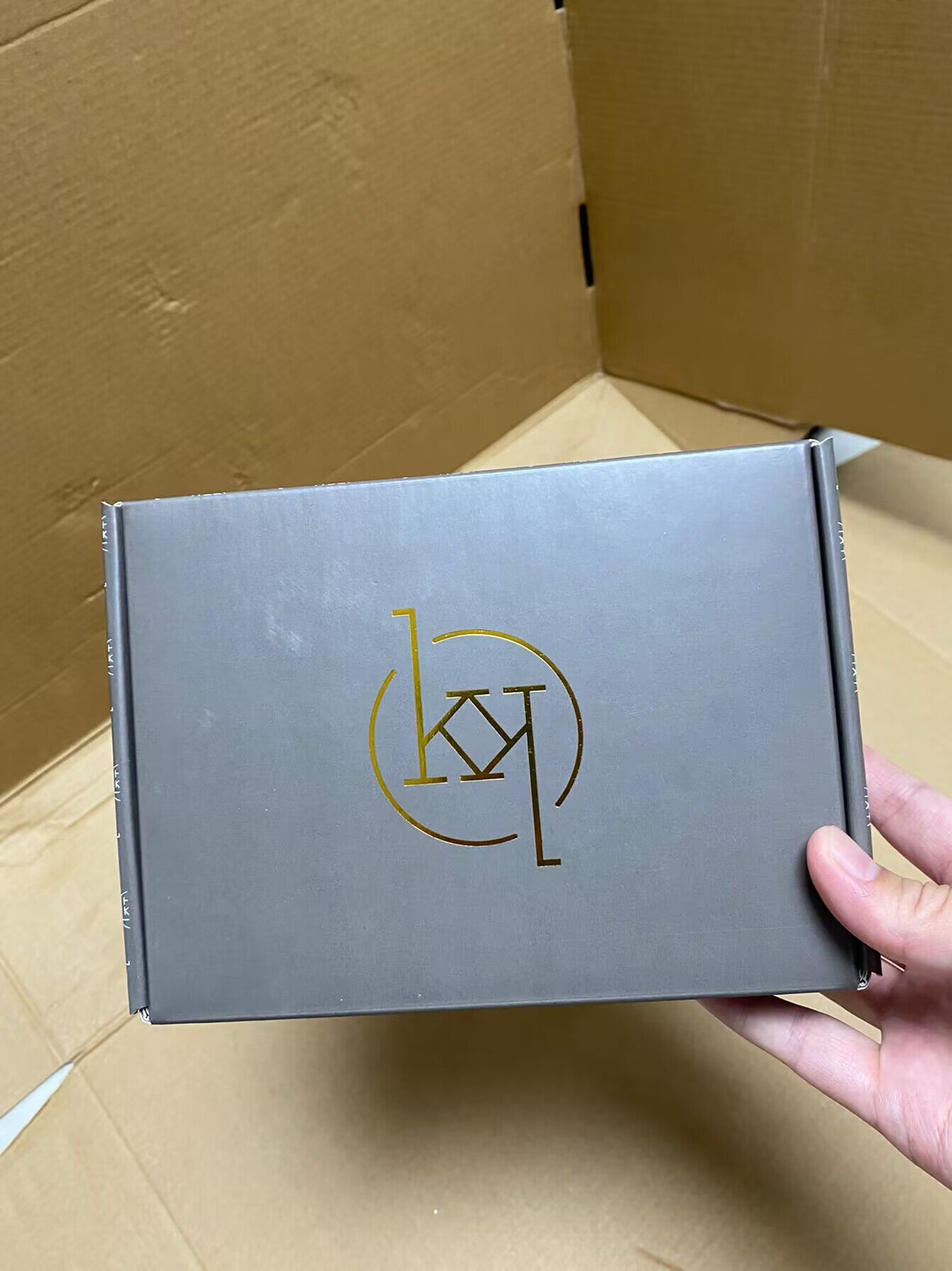 Vehicle traveling data recorder